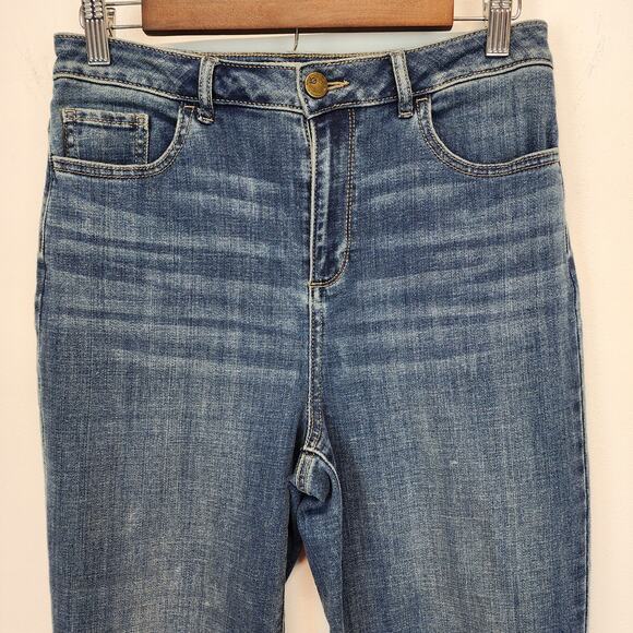 LOGO Lori Goldstein Girlfriend Jeans Size 4 28" High Waist Stretch Distressed - Picture 3 of 14